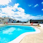 Heated Pools-200m Beach- Wifi Apartamento Puerto del Carmen (Lanzarote)